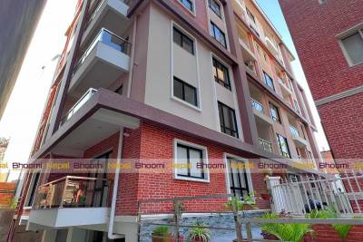 2 BHK Non-Furnished Apartment 𝗙𝗢𝗥 𝐑𝐄𝐍𝐓/𝗦𝗔𝗟𝗘 in Dharahara Tower Apartment, Sundhara.