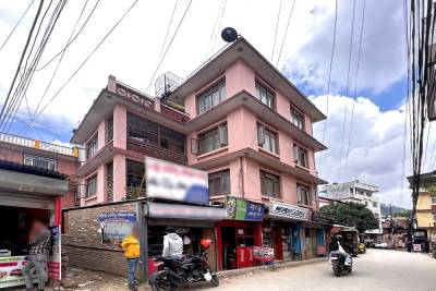Commercial cum Residential 2 Houses with 11 aana 2 paisa land is 𝐅𝐨𝐫 𝐒𝐚𝐥𝐞 at Thulo-Bharyang, Nearby Transportation Office.