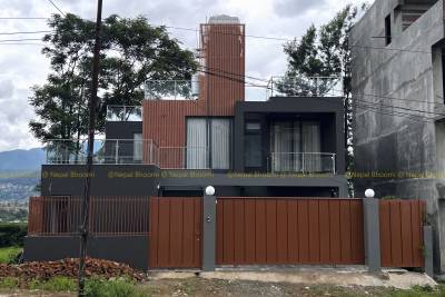 Luxury Villa for Sale at Thecho